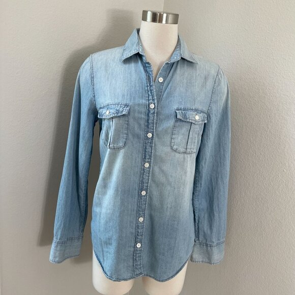 J Crew Womens 6 Button Up Light Denim Chambray Shirt Long Sleeve Casual - Picture 1 of 10